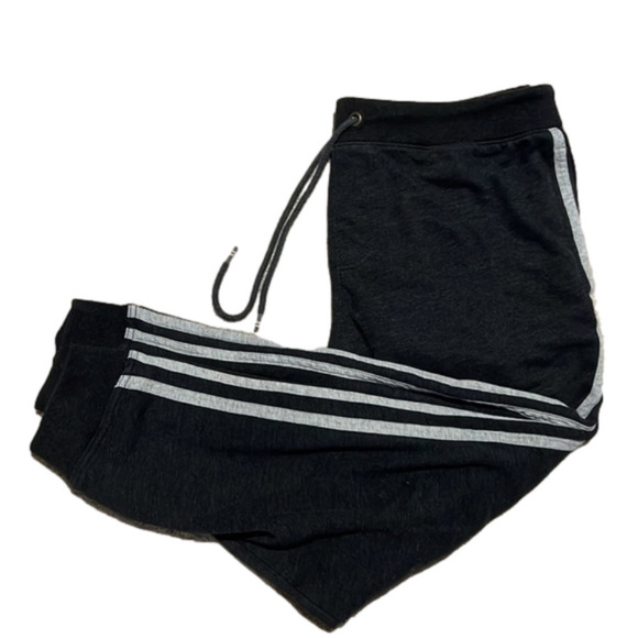 𝅺SIZE XL aero dark grey sweatpants with light grey stripes - Picture 2 of 4